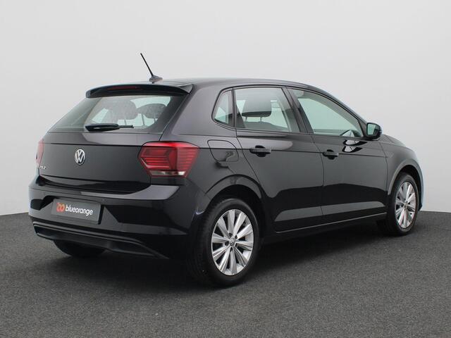 Volkswagen POLO 1.0 TSI Comfortline Business Navigatie, 16" LM Velgen, Stoelverwarming, Parkeersensoren voor en achter, Adaptieve Cruise Control, Climate Control