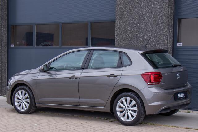 Volkswagen POLO 1.0 TSI Highline | DSG Automaat | Carplay | Climate | Navigatie | DAB | Cruise | Bluetooth | Stoelverwarming | Stuurbediening | 2 X PDC | LM Velgen | Garantie