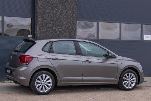 Volkswagen POLO 1.0 TSI Highline | DSG Automaat | Carplay | Climate | Navigatie | DAB | Cruise | Bluetooth | Stoelverwarming | Stuurbediening | 2 X PDC | LM Velgen | Garantie