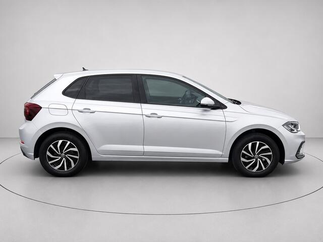 Volkswagen POLO 1.0 TSI Life Edition Autom. I NAVI I APPLE CAR I CRUISE I