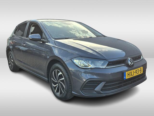 Volkswagen POLO 1.0 TSI Edition | Lichtmetalen Velgen | Parkeersensoren | Navigatie via Apple Carplay of Android Auto | Cruise Control | STAAT NIET OP LOCATIE//STAAT OP P4