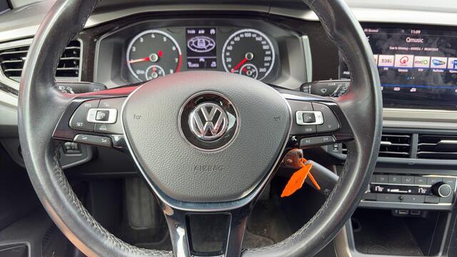 Volkswagen POLO 1.0 TSI Comfortline Business ACC / CLIMA / CARPLAY / PDC V+A / LED / NED AUTO / MFS