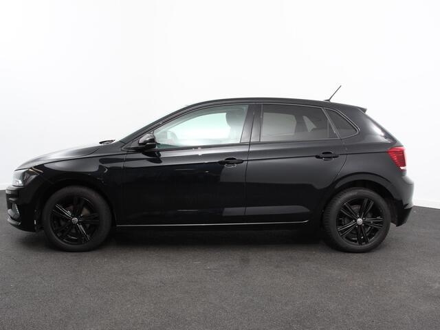 Volkswagen POLO 1.0 TSI Automaat Comfort Sport-Line Navigatie Apple Carplay Android Auto Adaptive Cruise Control Stoelverwarming Climate Control Getinte ramen Lichtmetalen Velgen