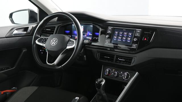 Volkswagen POLO 1.0 TSI 95pk Life / Navigatie via App Connect / Parkeersensoren