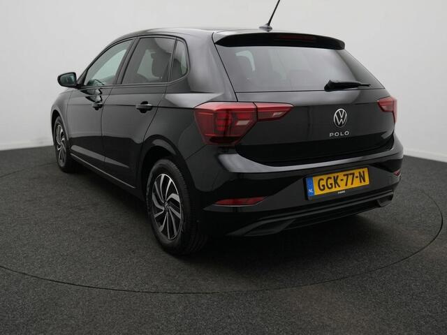 Volkswagen POLO 1.0 TSI Life Edition Automaat | Unieke kmstand! | Adapt. Cruise Controle | Parkeersensoren voor en achter | Camera | LM Velgen | Apple Carplay of Android Auto