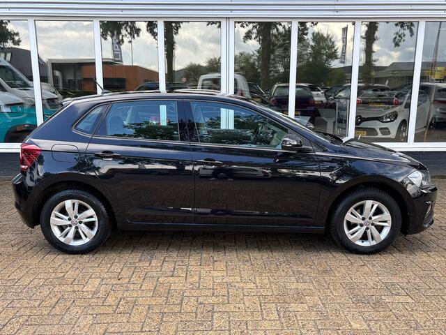 Volkswagen POLO 1.0 Highline | Apple Carplay | Stoelverwarming | Parkeersensoren | Navi