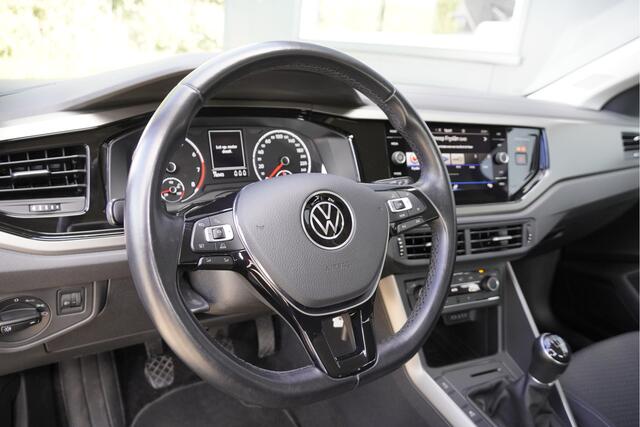 Volkswagen POLO 1.0 TSI 5drs Comfortline Business Executive BJ2021 Led | Pdc | App-Connect | Navi | Climate control | Cruise control | Getint glas