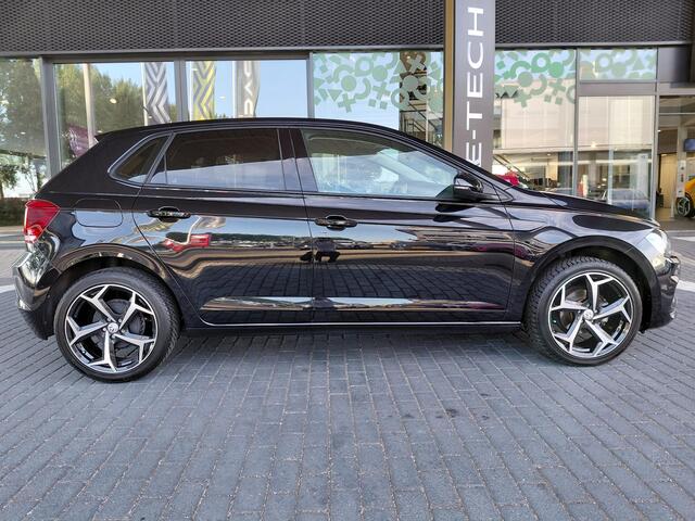 Volkswagen POLO 1.0 TSI Comfortline | CARPLAY | ALL-SEASON BANDEN