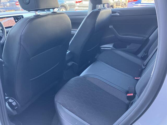 Volkswagen POLO 1.0TSI/95PK Goal · Navigatie · Apple/Android Car Play · Parkeersensoren · Garantie t/m 04-06-2027