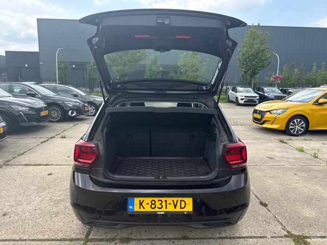 Volkswagen POLO 1.0 TSI Comfortline Business CLIMA NAVI ADAP