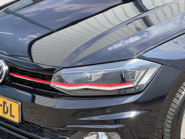 Volkswagen POLO 2.0 TSI GTI DSG / Panoramadak / 17" velgen / Virtual cockpit / Apple carplay