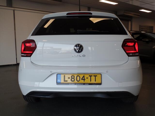 Volkswagen POLO 1.0 TSI 5drs Comfortline Automaat, Navigatie, Apple Carplay, Airco, Elek ramen V/A, Cruise controle, Parkeersensoren V/A, Getint glas, Nederlandse auto, 64.000km!!! Bovag afleverpakket 695,-