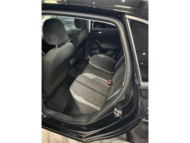 Volkswagen POLO 1.0 TSI Highline AUTOMAAT,LED,STOELVERWARMING,CRUISE,CAMERA