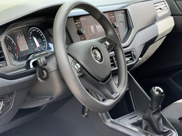 Volkswagen POLO 1.0 Comfortline Business