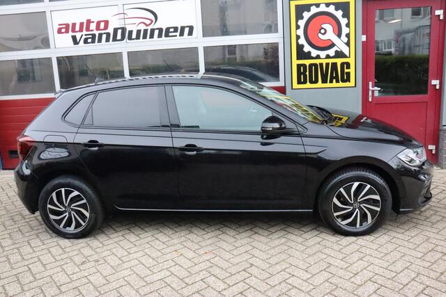 Volkswagen POLO 1.0 TSI Life O.a.: ACC, Carplay, Lane Assist, Pdc met Park. hulp, All-Season banden, Dab, Etc.. Rijklaar! All-in prijs!