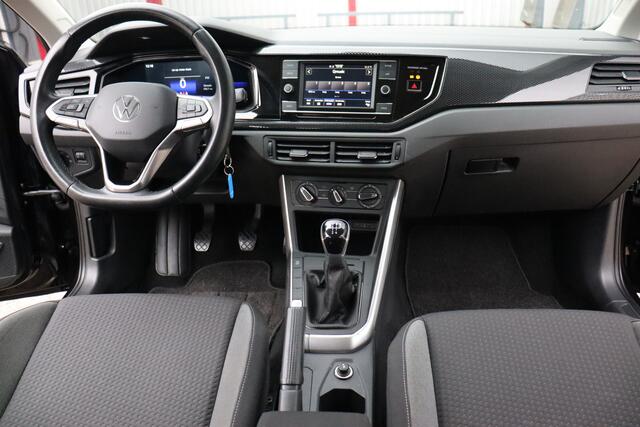 Volkswagen POLO 1.0 TSI Life O.a.: ACC, Carplay, Lane Assist, Pdc met Park. hulp, All-Season banden, Dab, Etc.. Rijklaar! All-in prijs!
