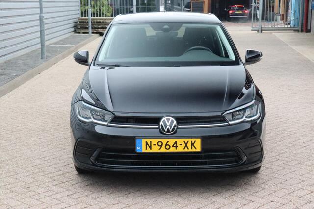 Volkswagen POLO 1.0 TSI Life O.a.: ACC, Carplay, Lane Assist, Pdc met Park. hulp, All-Season banden, Dab, Etc.. Rijklaar! All-in prijs!