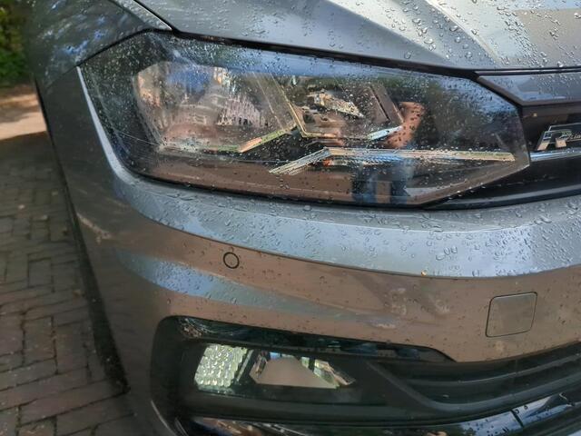 Volkswagen POLO 1.0 TSI Highline Business R Executive DSG Automaat Navigatie /Parkeersensoren / Clima / R-line Exterieur / LED verlichting Trans