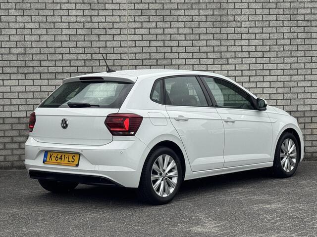 Volkswagen POLO 1.0 TSI Highline | Parkeersensoren | Navigatie | DAB+ | Climate Control |