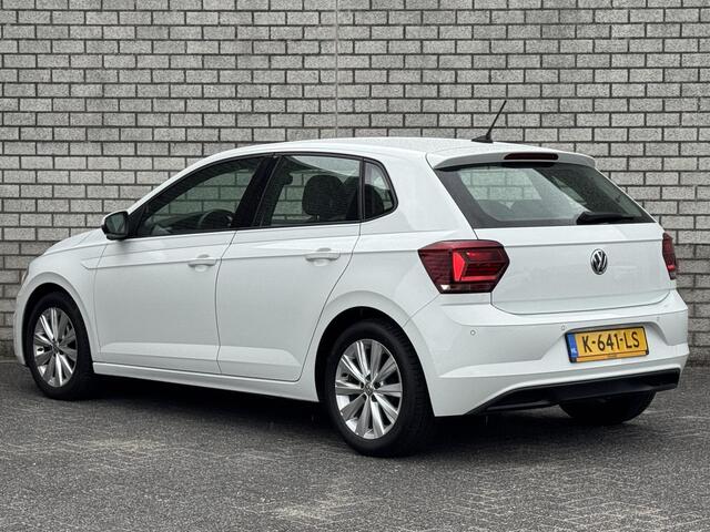 Volkswagen POLO 1.0 TSI Highline | Parkeersensoren | Navigatie | DAB+ | Climate Control |