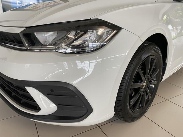 Volkswagen POLO 1.0 TSI Life automaat 5 Drs Carplay /Stoelverwarming / Navigatie / Cruise controle