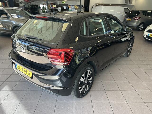 Volkswagen POLO 1.0 TSI Comfortline NAVI NW APK BJ 2018 !!!