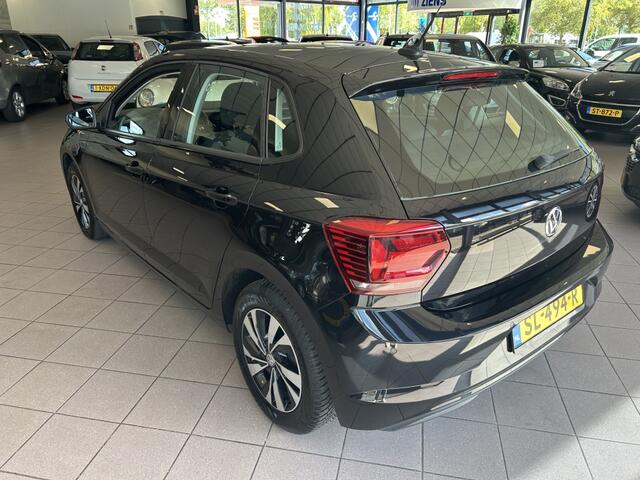 Volkswagen POLO 1.0 TSI Comfortline NAVI NW APK BJ 2018 !!!