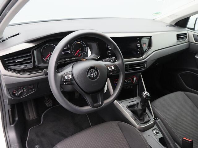 Volkswagen POLO 1.0 TSi Comfortline | Adaptive Cruise | Navigatie | CarPlay | Parkeersensoren | 18 Inch | 71.797 Km !!