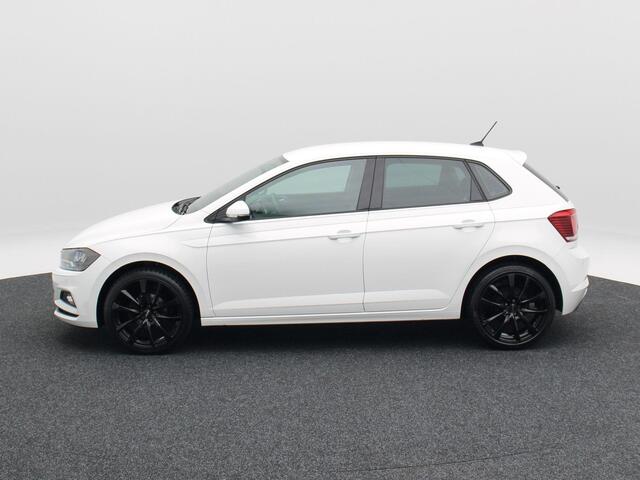 Volkswagen POLO 1.0 TSi Comfortline | Adaptive Cruise | Navigatie | CarPlay | Parkeersensoren | 18 Inch | 71.797 Km !!