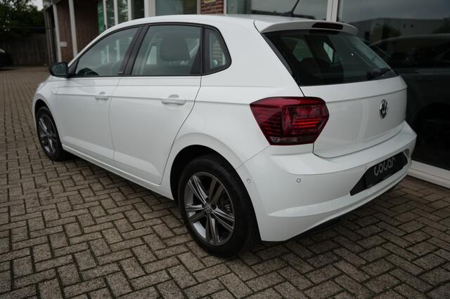 Volkswagen POLO 1.0 TSI HIGHLINE,Camera, Navi, Carplay R line velgen