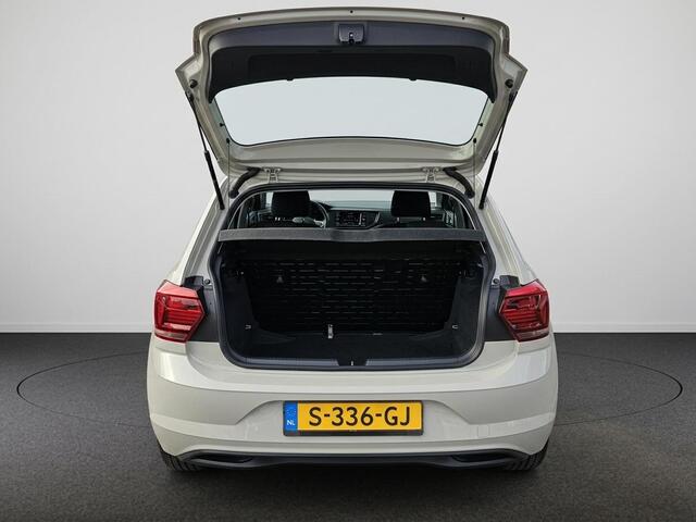 Volkswagen POLO 1.0 MPI Polo Apple Carplay of Android Auto / Airco / Lederen bekleding / 18 inch LM Velgen / Led verlichting / Privacy Glass