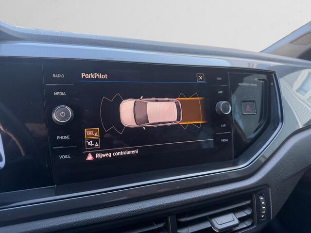 Volkswagen POLO 1.0 TSI Highline- Sport Interieur, Carplay, Android Auto, Navigatie, Privacy Glass