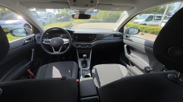 Volkswagen POLO 1.0 TSI Life / PDC / App.Connect / NAVI