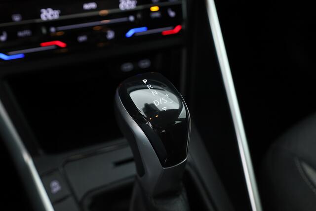 Volkswagen POLO 1.0 TSI Life Business | Orgi. NL | Rijklaar! | Apple CarPlay | Adapt. Cruise | Stoelverw. | PDC | Navi