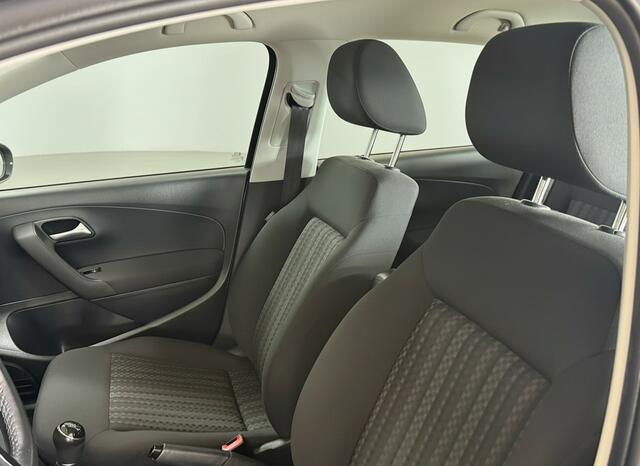 Volkswagen POLO 1.0 Comfortline Business R | Navigatie | Stoelverwarming | Airco