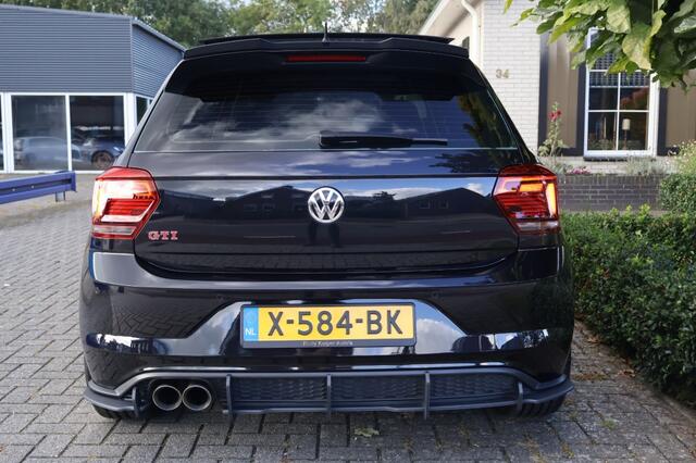 Volkswagen POLO GTI 2.0 TSI (280pk) DSG Pano/LED/Beats/Virtual/Alcantara/18 inch/VOL OPTIES!