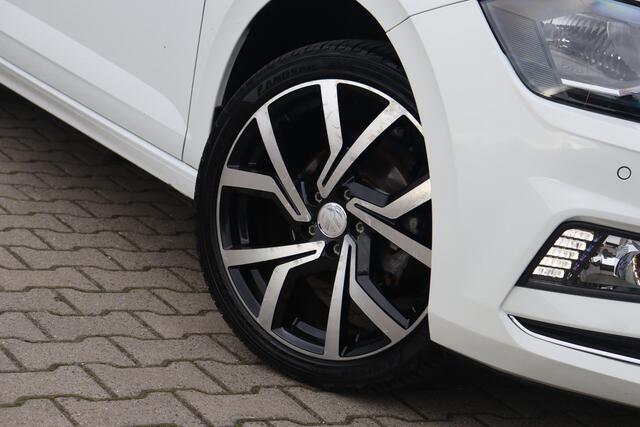 Volkswagen POLO 1.0 TSI | 17 Inch | PDC | Stoel Verwarming |