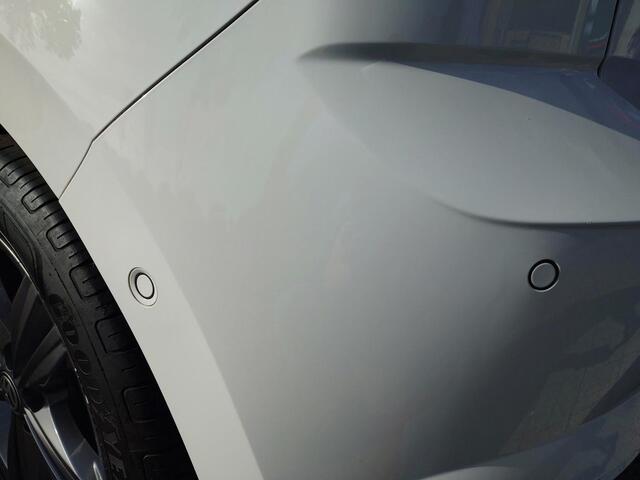 Volkswagen POLO 1.0 TSI R-Line Camera, PDC V + A, Virtual Cockpit, Carplay