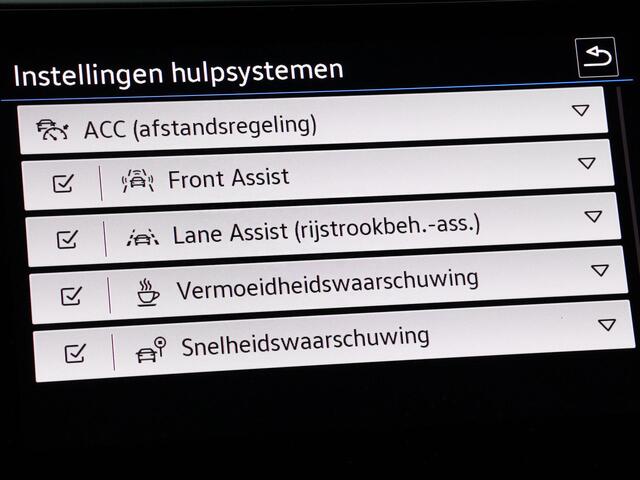 Volkswagen POLO 1.0 TSI 95pk DSG R-Line · Camera · Matrix LED · ACC · Stoelverwarming · Apple/Android Car Play · Sfeerverlichting · Verkeersbord Detectie ·