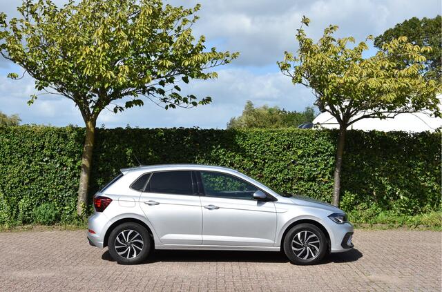 Volkswagen POLO 1.0 TSI Life Business ECC ACC IQ-drive Virtueel-groot Camera PDC NAP