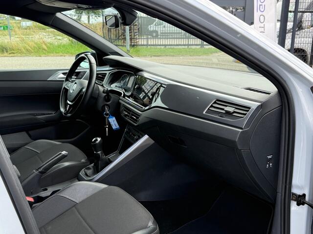 Volkswagen POLO 1.0 TSI Highline | 5 Deurs | Climate control | Carplay/Android | Stoelverw. | Parkeersens v+a