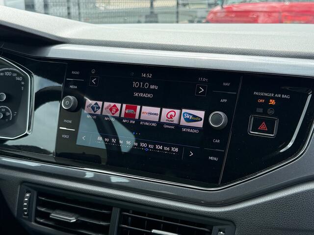 Volkswagen POLO 1.0 TSI Highline | 5 Deurs | Climate control | Carplay/Android | Stoelverw. | Parkeersens v+a