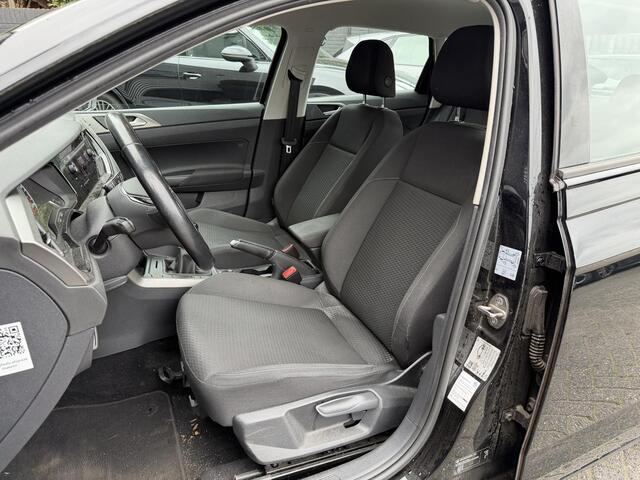 Volkswagen POLO 1.0 TSI Comfortline | Navigatie | Parkeersensoren | DAB | Apple Carplay |