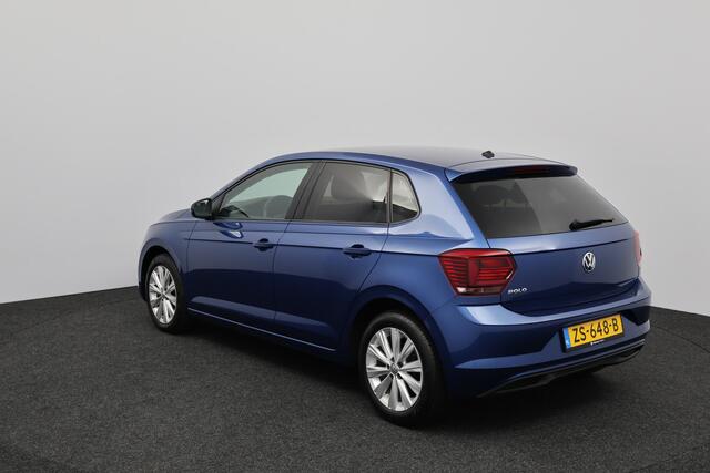 Volkswagen POLO 1.0 MPI Comfortline/ Dealer Onderhouden!/ 16''LMV/ LED Dagrijverl./ Apple+android/ Airco/ Cruise/ Bluetooth/ Multi.LEDER.Stuur/ Elek.Pakket/ Isofix/ Metallic Lak.