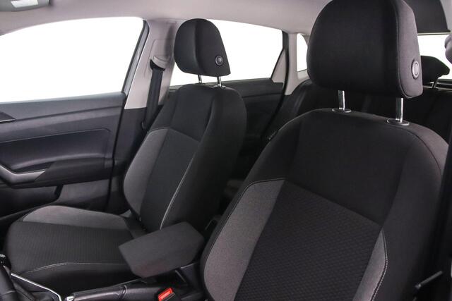 Volkswagen POLO Life Edition 1.0 TSI 95pk Adaptive cruise control, Achteruitrijcamera, LED koplampen, Airco, DAB, Radio, App connect, Parkeersensor achter