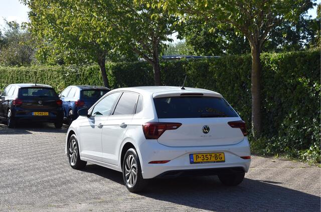 Volkswagen POLO 1.0 TSI Life IQ-Drive Navi PDC Carplay NAP 1e eigenaar