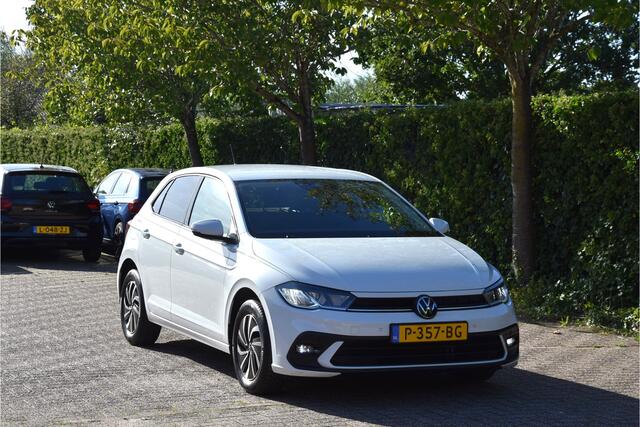 Volkswagen POLO 1.0 TSI Life IQ-Drive Navi PDC Carplay NAP 1e eigenaar