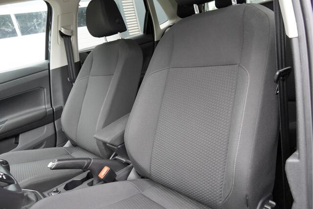 Volkswagen POLO 1.0 TSI 5drs R-Line BJ2021 Lmv 16" | Led | Pdc | Side-skirts | App-Connect | Airco | Cruise control | Extra getint glas
