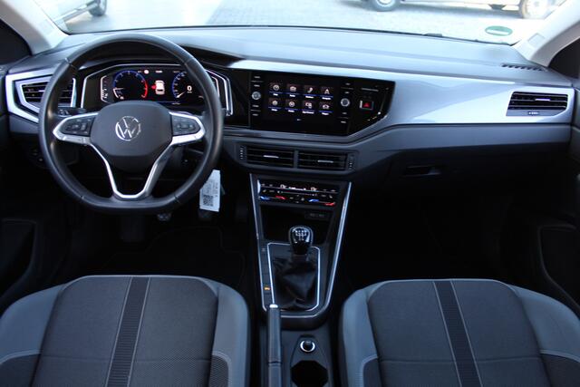 Volkswagen POLO 1.0 TSI Style | IQ Light | Digital cockpit | Apple carplay/Android auto