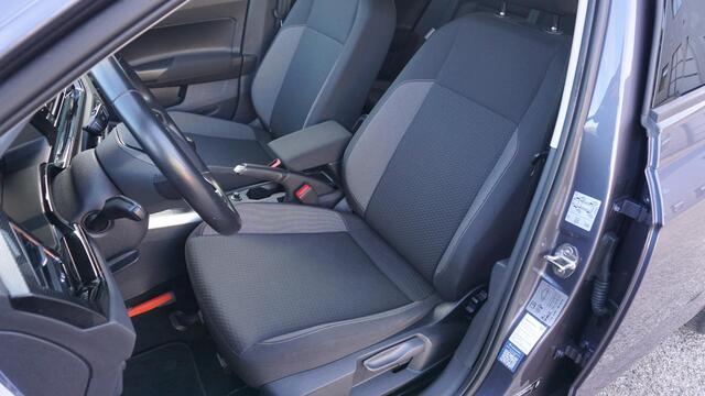 Volkswagen POLO 1.0 TSI 95pk 5Drs Life *Facelift Polo* Virtual Cockpit 16inch LM Adaptive Cruise Control App-Connect *NL auto*